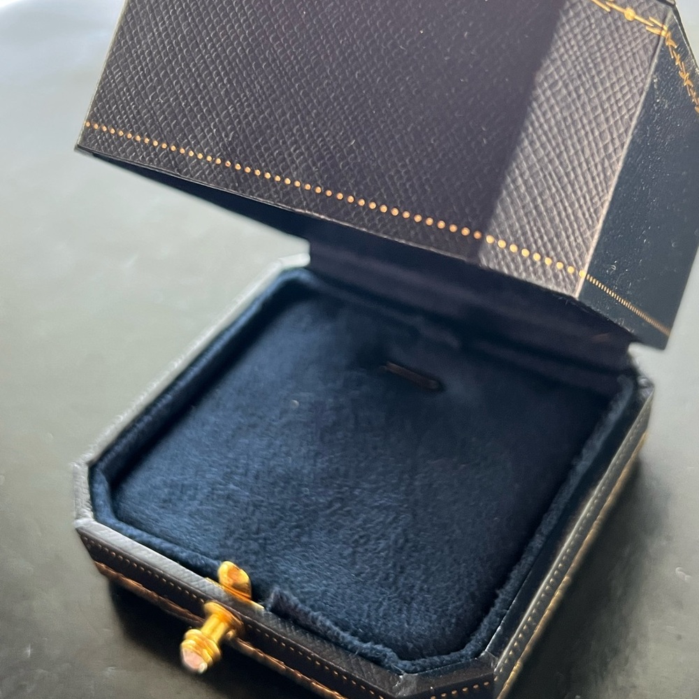 Jewelry Box - Picture 7 of 10